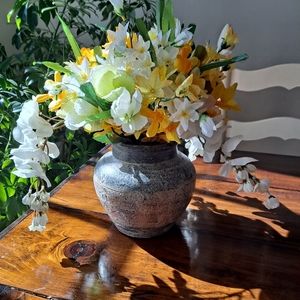 🌼 Floral Arrangement Centerpiece